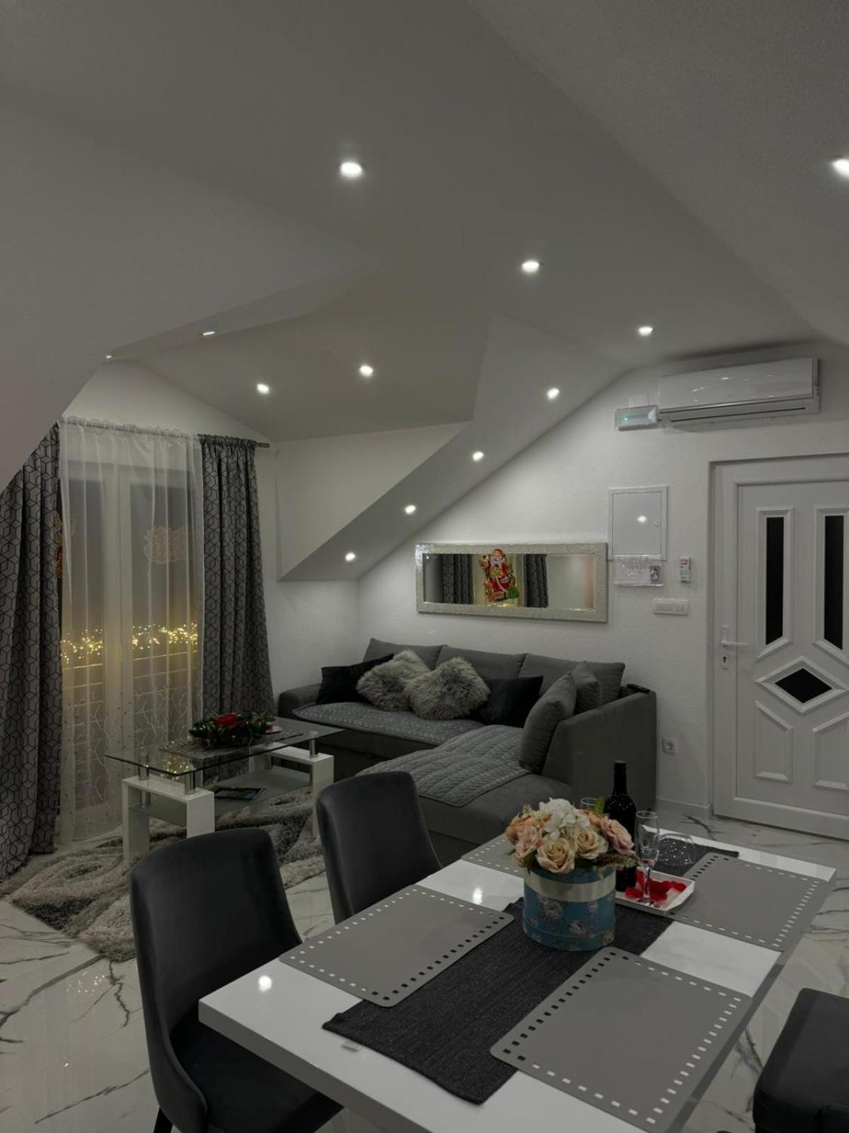 Luxury Apartment Megy オトチャッツ エクステリア 写真